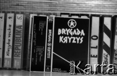 Lata 80., Warszawa, Polska.
Kasety magnetofonowe z muzyką zespołów Brygada Kryzys, Republika, Electric Light Orchestra.
Fot. , zbiory Fundacji Ośrodka KARTA