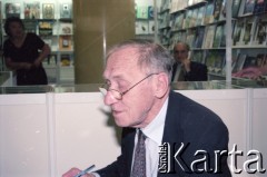 05.2000, Warszawa, Polska.
45 Międzynarodowe Targi Książki, n/z prof. Leszek Kołakowski podczas spotkania autorskiego.
Fot. Artur Polit, zbiory Fundacji Ośrodka KARTA