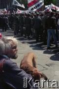 09.05.1995, Warszawa, Polska.
Demonstracja robotników Zakładów Mechanicznych Ursus na ul. Świętokrzyskiej.
Fot. Artur Polit, zbiory Fundacji Ośrodka KARTA