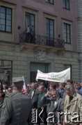 09.05.1995, Warszawa, Polska.
Demonstracja robotników Zakładów Mechanicznych Ursus na Nowym Świecie.
Fot. Artur Polit, zbiory Fundacji Ośrodka KARTA