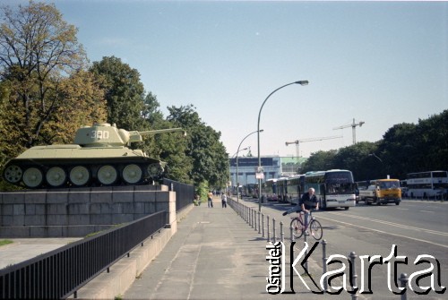 2001, Berlin, Niemcy.
Pomnik Żołnierzy Radzieckich w Tiergarten.
Fot. Artur Polit, zbiory Fundacji Ośrodka KARTA