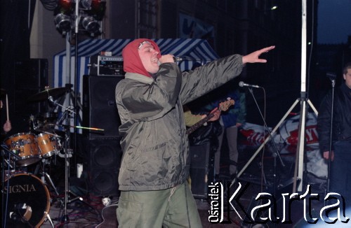 1996-1997, Warszawa, Polska.
Zespół Armia, koncert w klubie Proxima, n/z Tomasz 