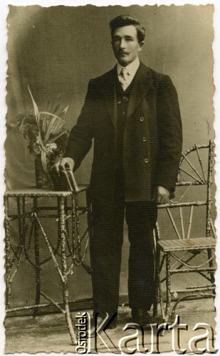 Przed 1939, Polska
Ojciec Ireny Godyń (z domu Juchniewicz).
Fot. NN, udostępniła Irena Godyń, zbiory Ośrodka KARTA