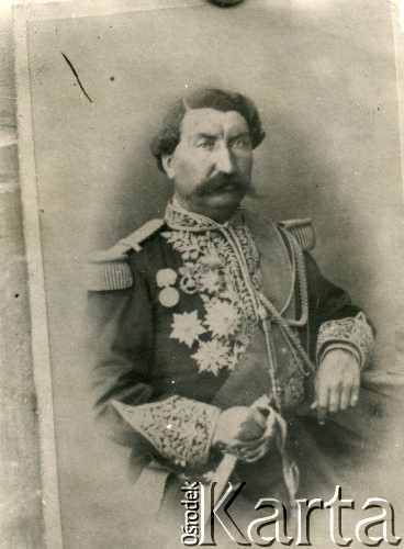 Przed 1891, brak miejsca.
Generał armii perskiej Antoni Radziwiłł-Borowski (zm. w 1891 roku), syn Izydora Borowskiego. 
Fot. NN, udostępniła Irena Godyń, zbiory Ośrodka KARTA