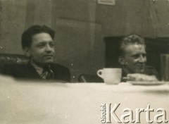 Po 1947, prawdopodobnie Cawthorne, Anglia, Wielka Brytania.
Obóz dla Polaków, z lewej Józef Bujnowski.
Fot. NN, zbiory Ośrodka KARTA, udostępniła Heide Pirwitz-Bujnowska.