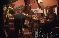 25.11.2000, Kalisz, Polska.
27. Międzynarodowy Festiwal Pianistów Jazzowych. Na zdjęciu Adam Cegielski i Marcin Jahr.
Fot. Stanisław Kulawiak, zbiory Ośrodka KARTA