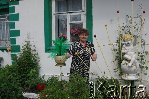 26.07.2007, Miory, Białoruś.
Bronisława Morawska (z domu Czepulonek) przed swoim domem.
Fot. wykonana w ramach realizacji projektu 