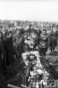1955-1957, Workuta, Komi ASRR, ZSRR.
Ceremonia pogrzebowa jednego z zesłańców.
Fot. Eugeniusz Cydzik, udostępnił Eugeniusz Cydzik w ramach projektu 