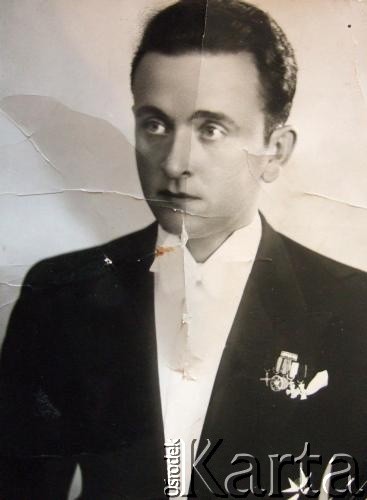 Lata 30., Lwów, Polska.
Ludwik Czarnowski, aktor, reżyser, dyrektor Teatru Wielkiego we Lwowie w latach 1921-1925, wuj żony Józefa Bernada.
Fot. NN, zbiory Archiwum Historii Mówionej Ośrodka KARTA i Domu Spotkań z Historią, udostępnił Józef Bernad w ramach projektu 