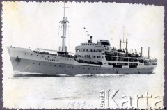 1953, ZSRR.
Parowy statek pasażerski 