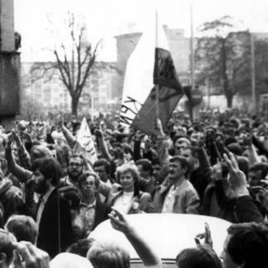 Fotografia z kolekcji tematycznej: niezależna manifestacja w Szczecinie w dniu 1 maja 1983 roku